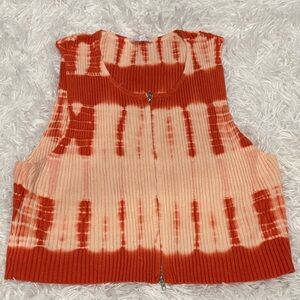 Storia Red and Cream Tie-Dye Sleeveless Top